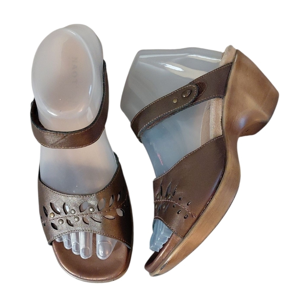 NAOT Bronze Leather Heeled Sandals Women's Size 7